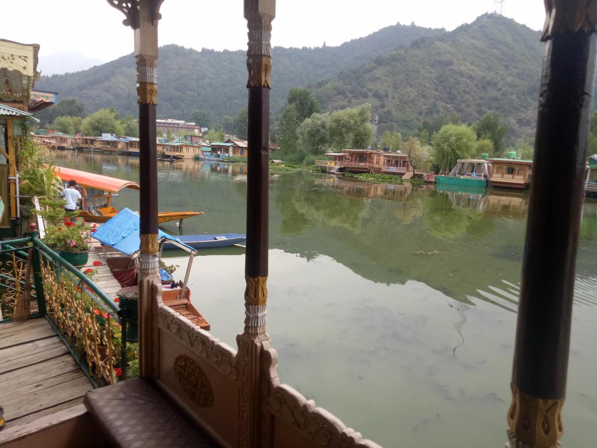 Srīnagar House Boat New Manora B&B 외부 사진
