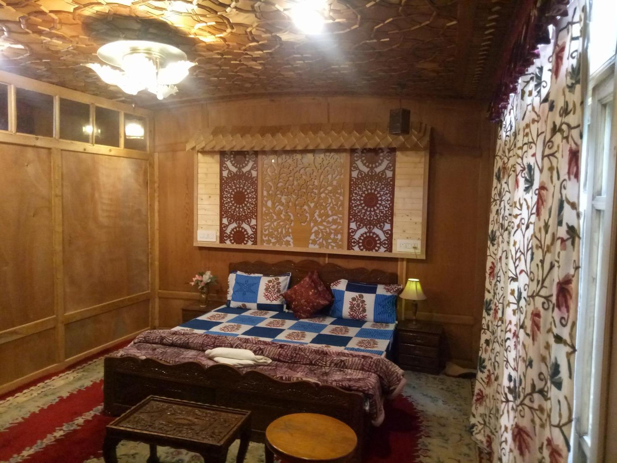 Srīnagar House Boat New Manora B&B 외부 사진