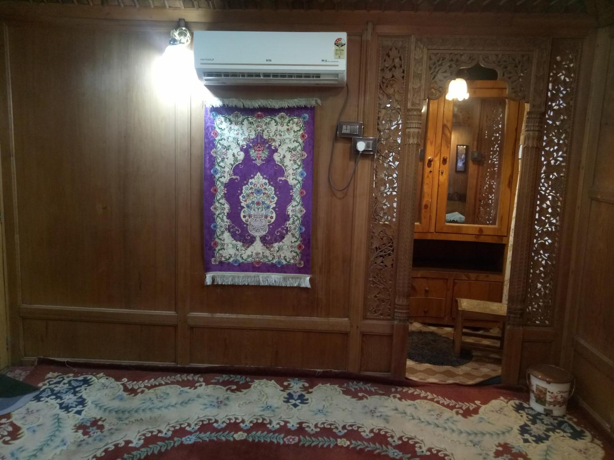Srīnagar House Boat New Manora B&B 외부 사진