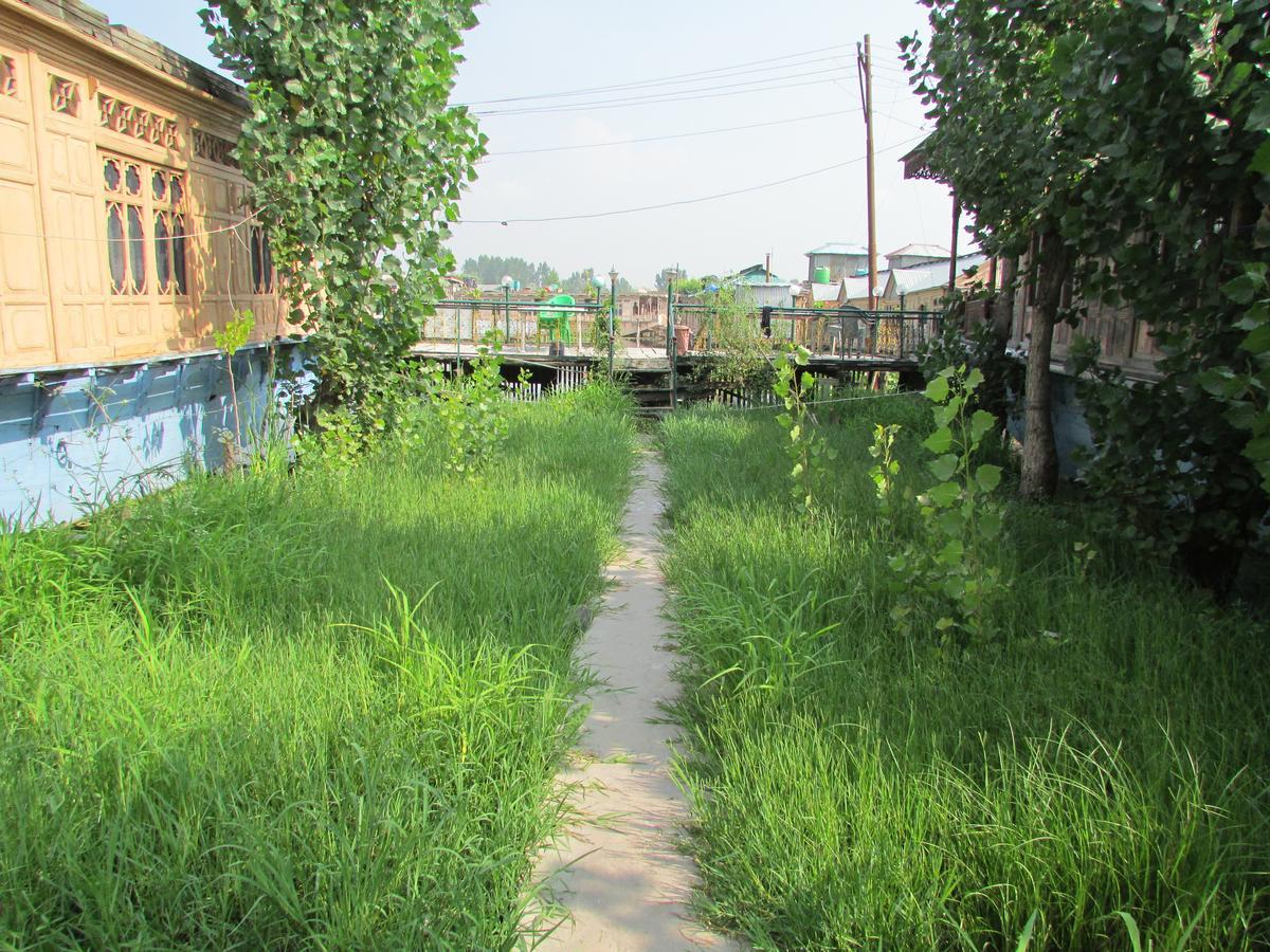 Srīnagar House Boat New Manora B&B 외부 사진
