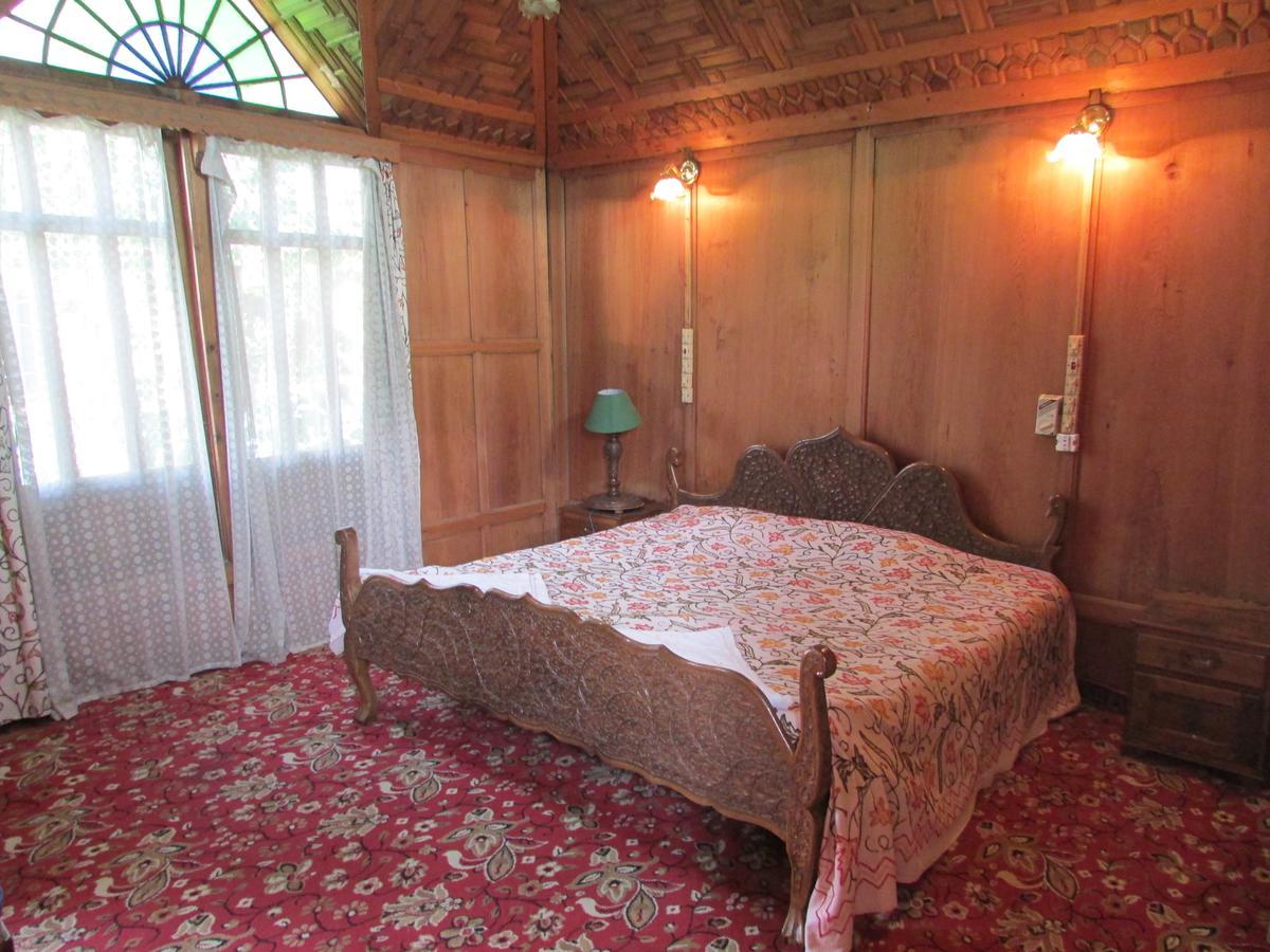 Srīnagar House Boat New Manora B&B 외부 사진