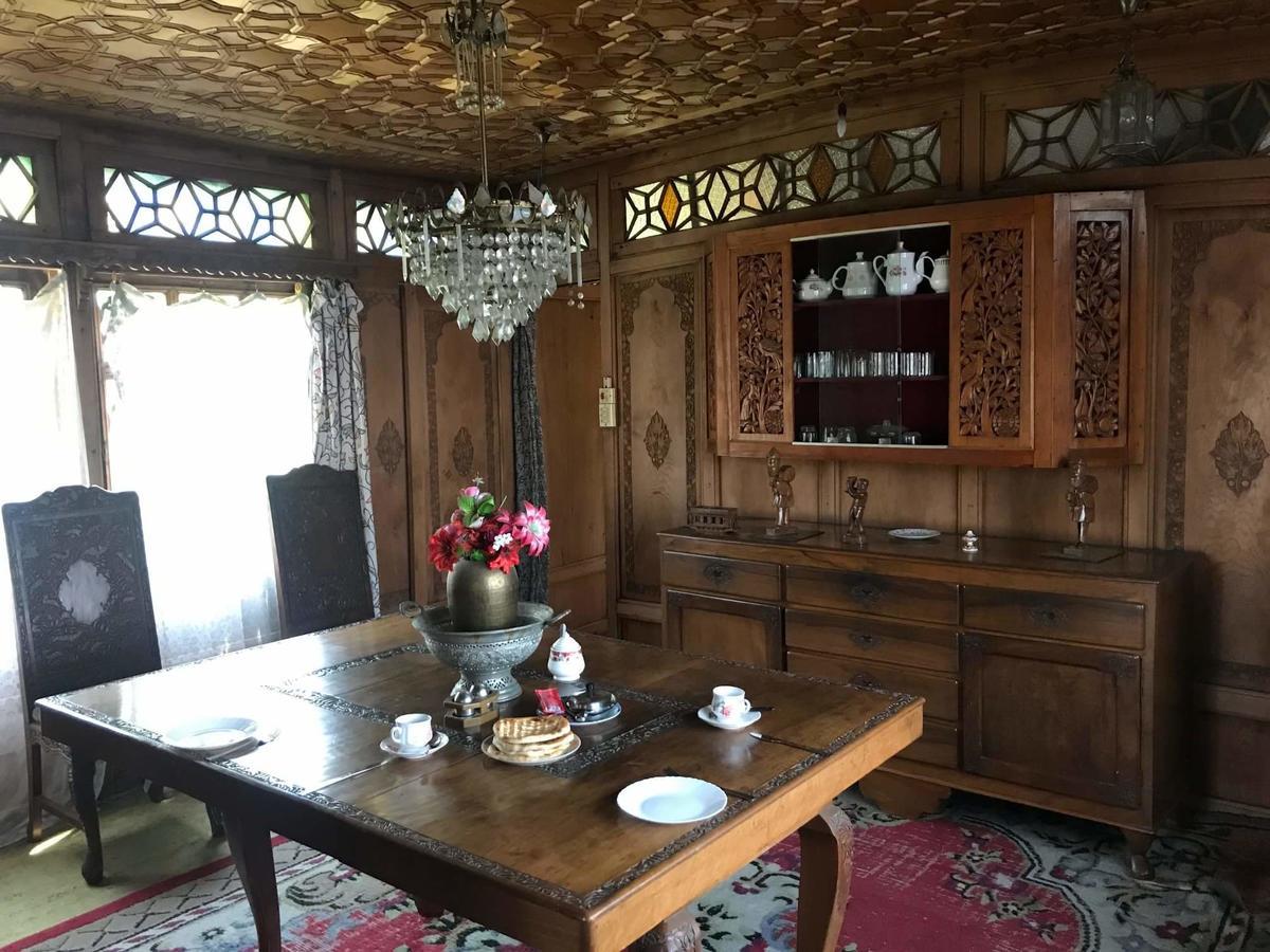 Srīnagar House Boat New Manora B&B 외부 사진